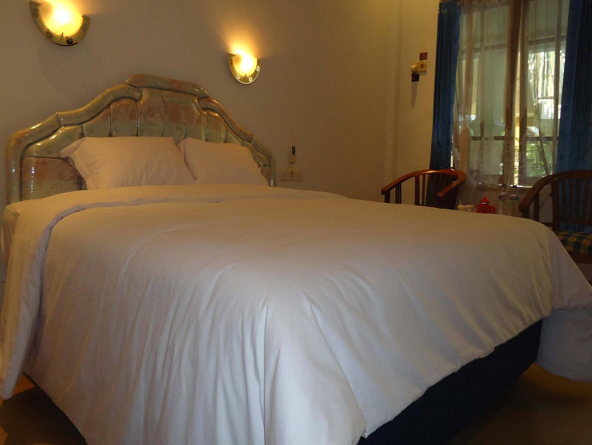 Hotel Wisma Djaja Syariah Bojonegoro Екстер'єр фото